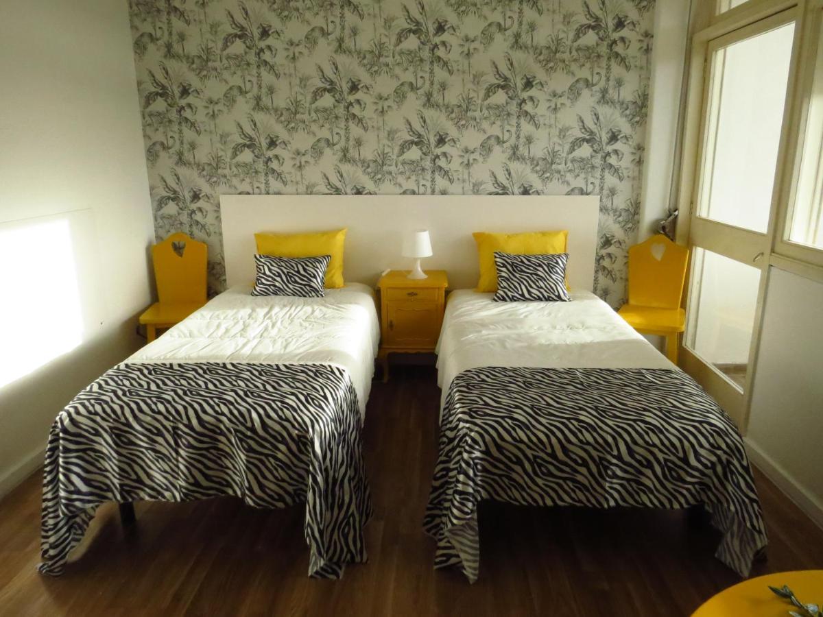 Savana House Peniche Hotel Eksteriør billede