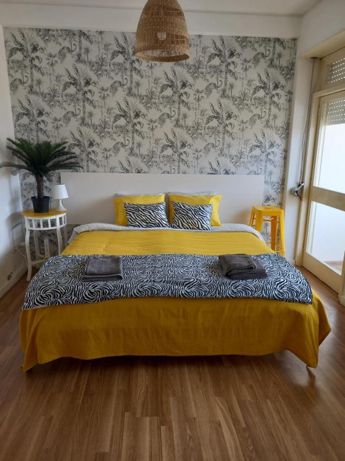 Savana House Peniche Hotel Eksteriør billede
